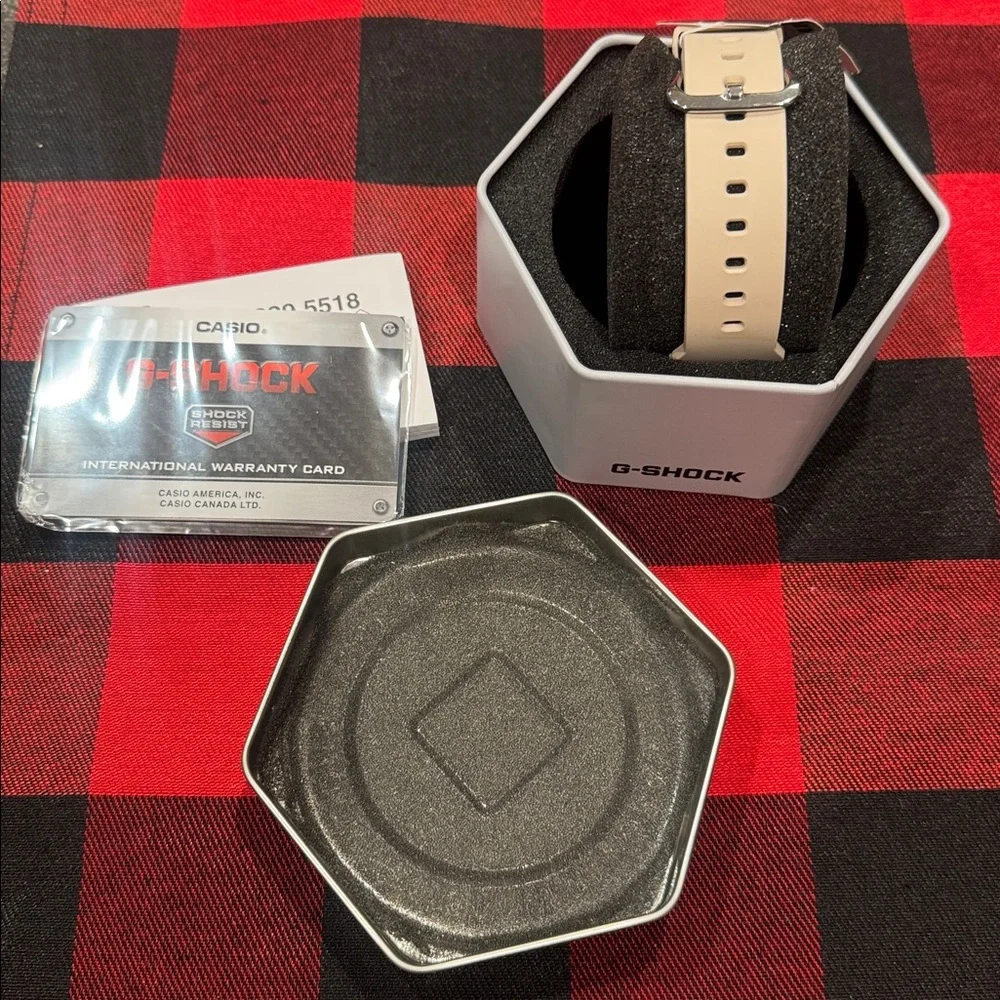 Women's G Shock 5518 Analog-Digital Blush S Peach Resin Strap Watch